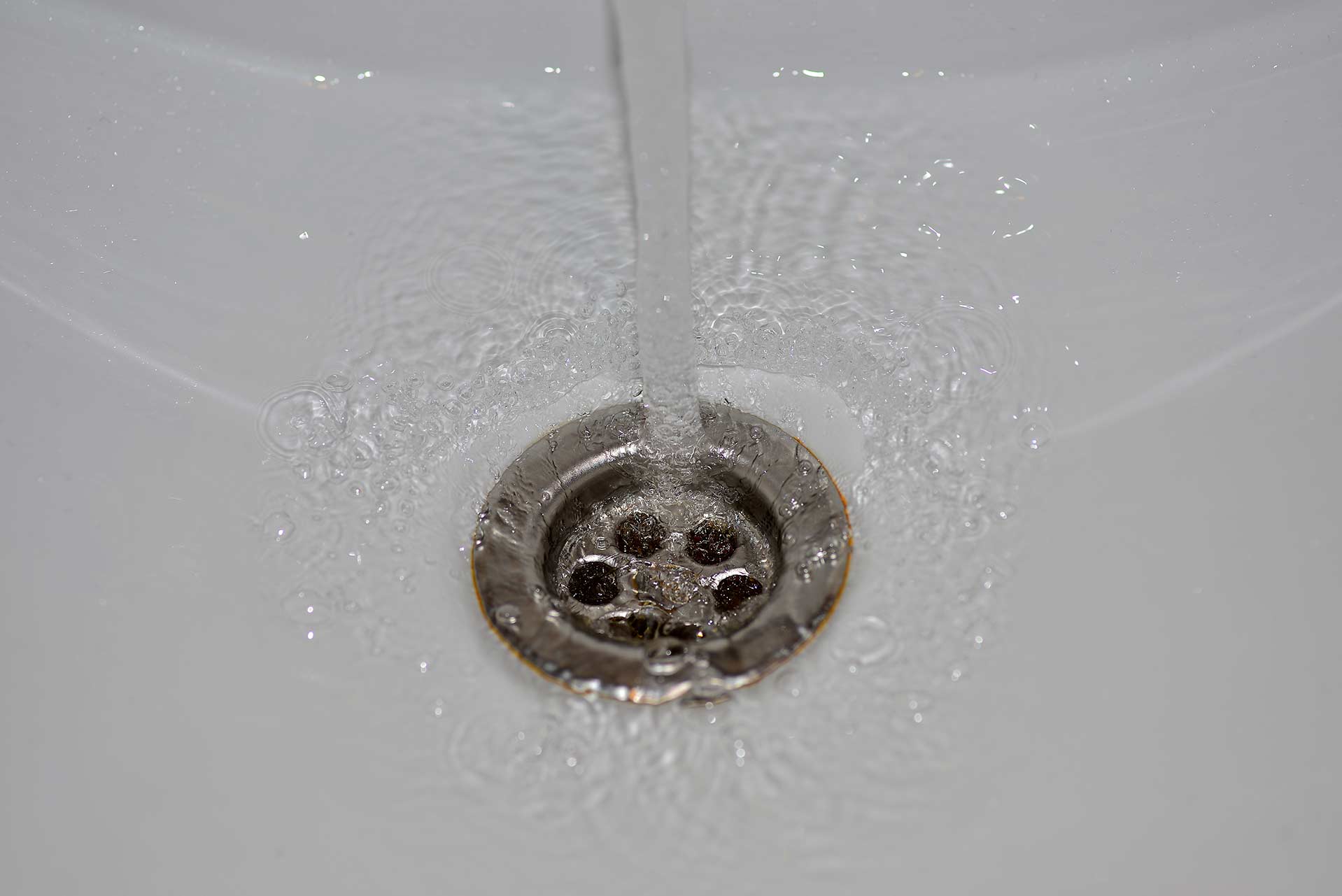 A2B Drains provides services to unblock blocked sinks and drains for properties in Carlton.